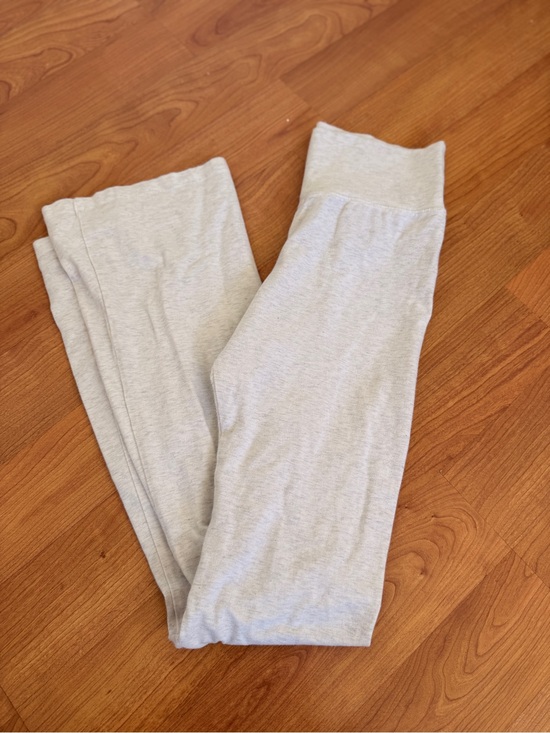 Brandy Melville Pants - Brandy Melville Light Grey Priscilla Pants